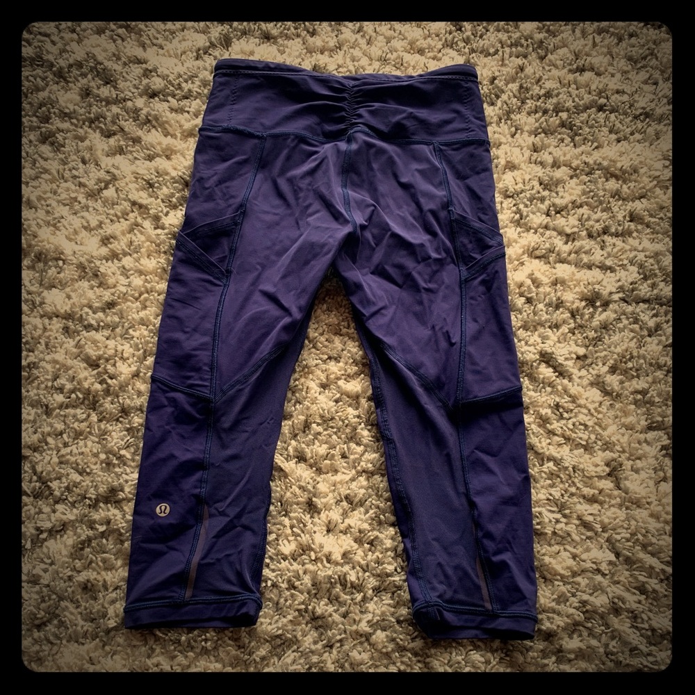 Dark blue Lululemon leggings size 6!💙
